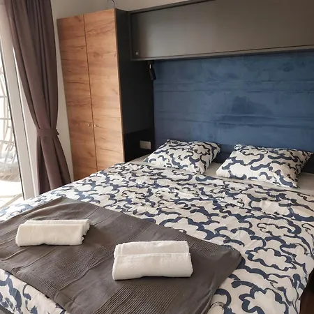Hidden Gem Of Croatian Dalmatia, Mobile Klara Apartment *
