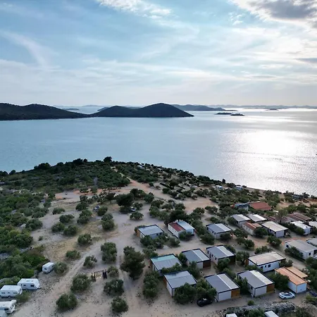 Hidden Gem Of Croatian Dalmatia, Mobile Klara Apartment
